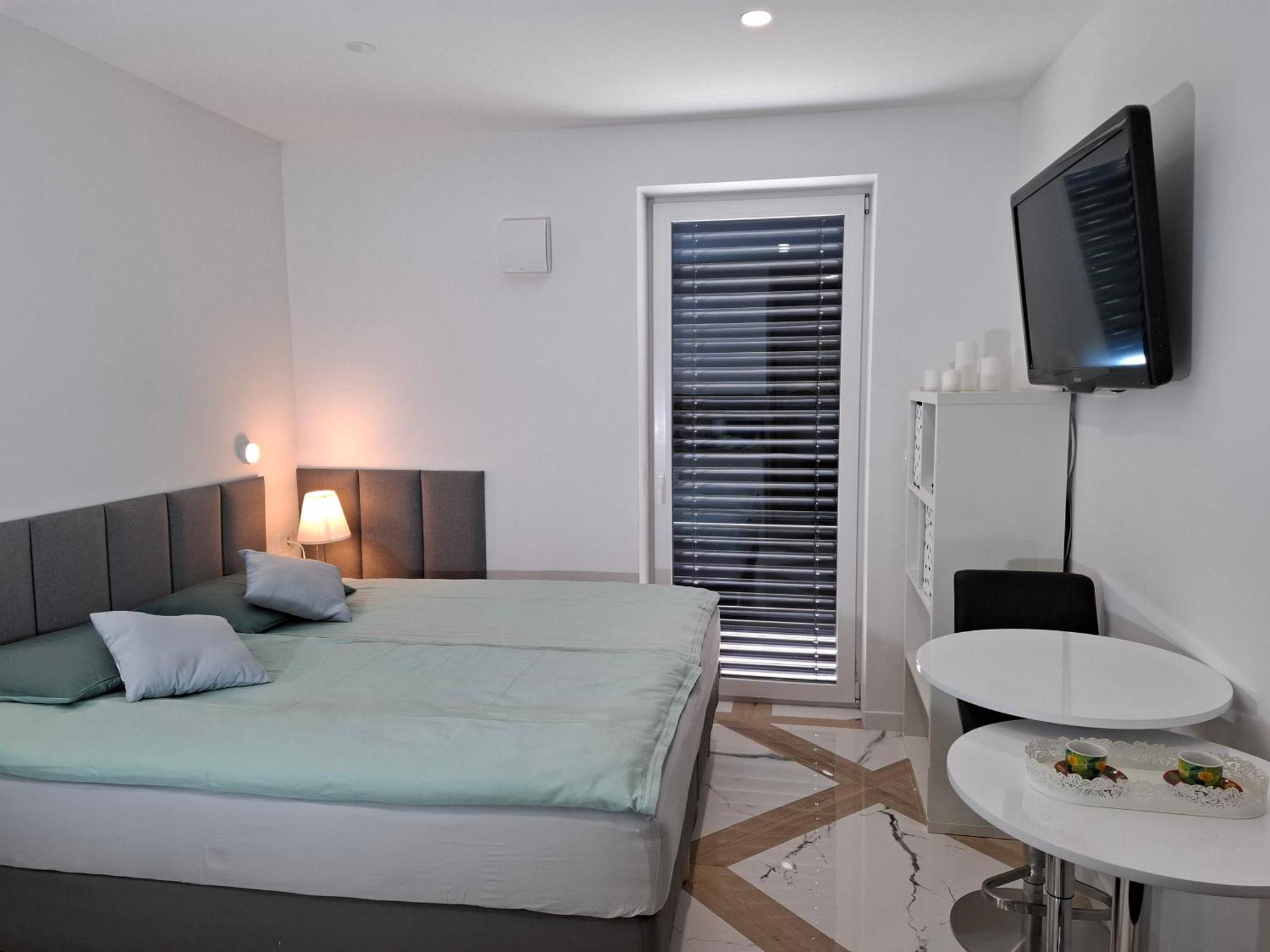 Downtown Delight Apartment Ljubljana Bagian luar foto